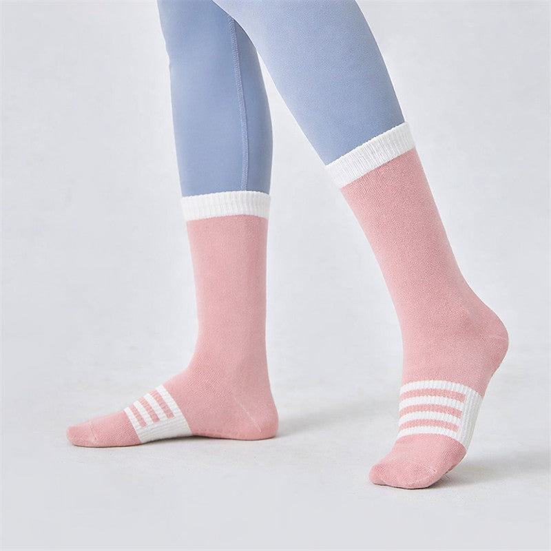 Hohe Socken mit rutschfestem Griff